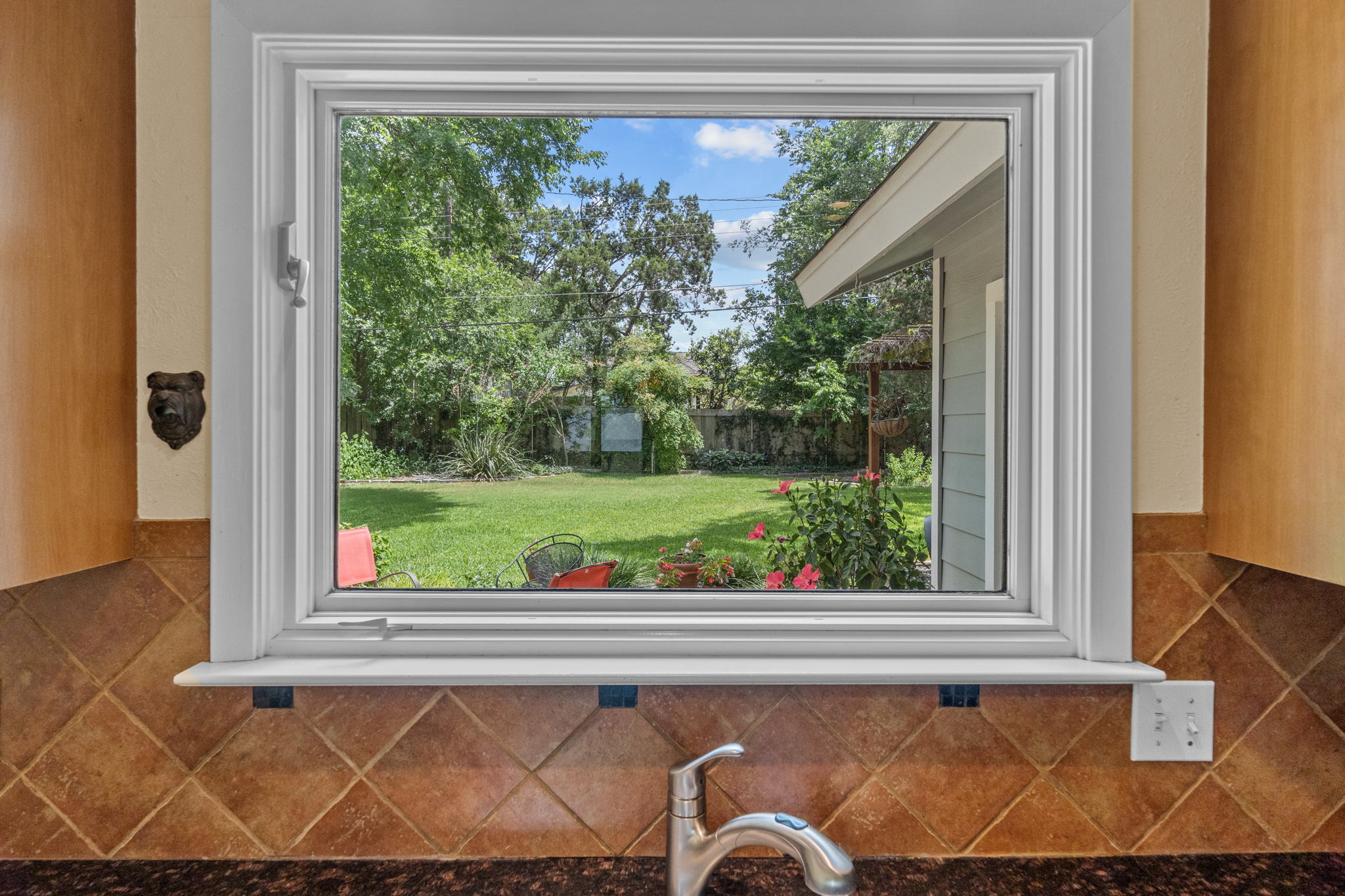 6304 Highland Hills Dr, Austin, TX 78731, USA Photo 41