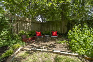 6304 Highland Hills Dr, Austin, TX 78731, USA Photo 17