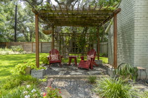6304 Highland Hills Dr, Austin, TX 78731, USA Photo 11