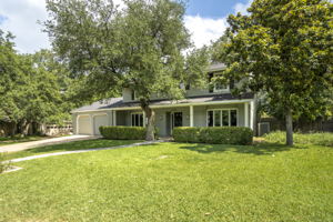 6304 Highland Hills Dr, Austin, TX 78731, USA Photo 3