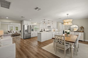 Dining Room 2 of 3