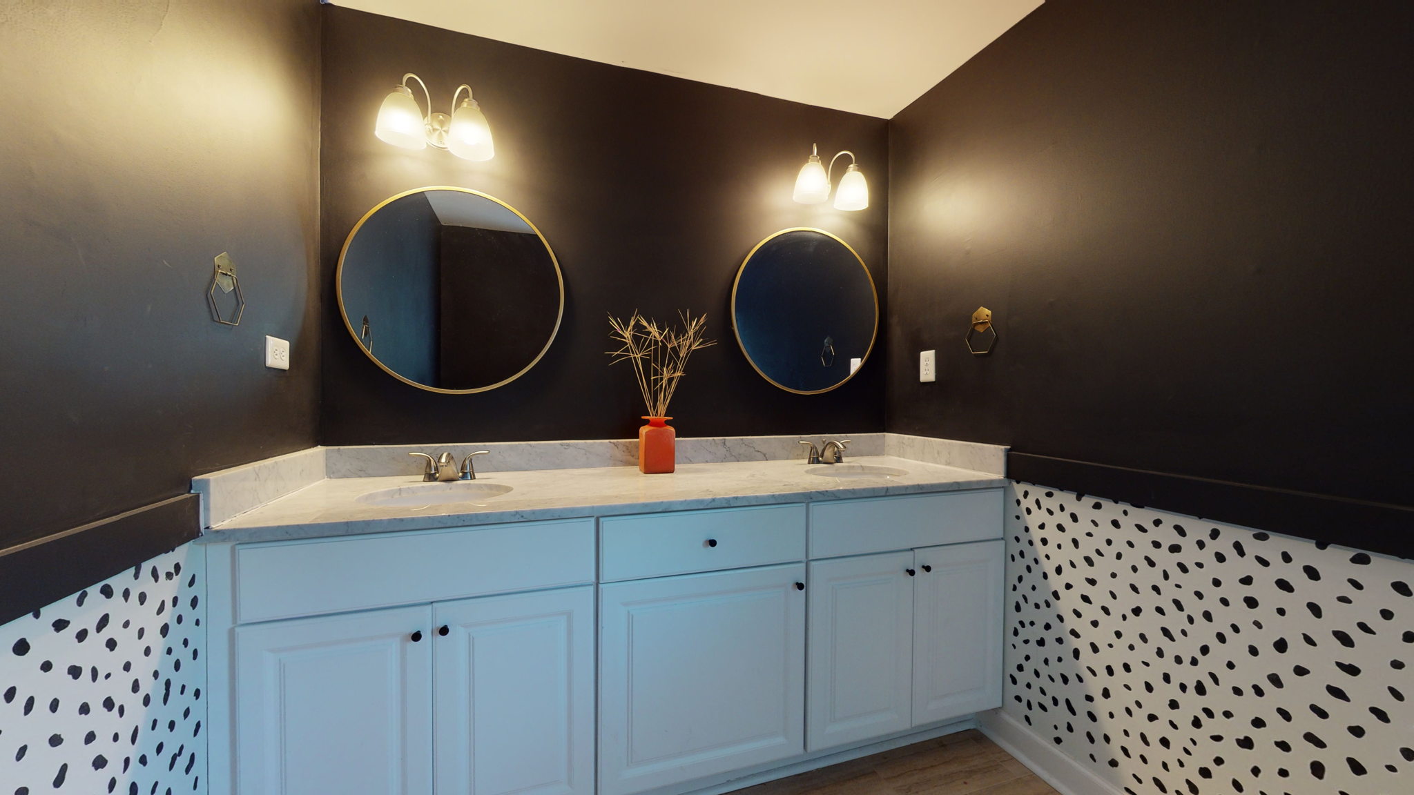 6305 Barrington Village Ln, Raleigh, NC 27610, USA Photo 32