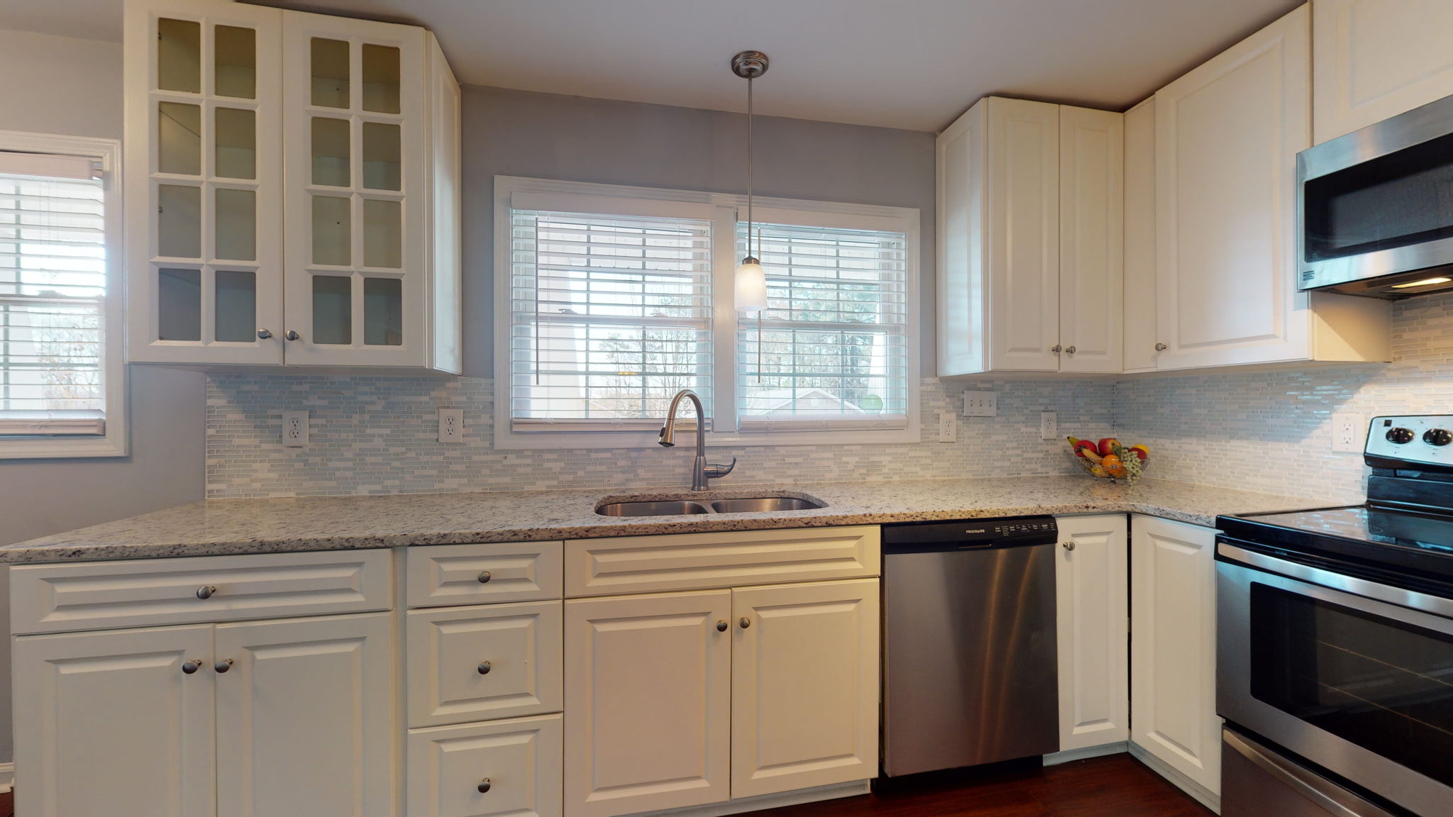 6305 Barrington Village Ln, Raleigh, NC 27610, USA Photo 16