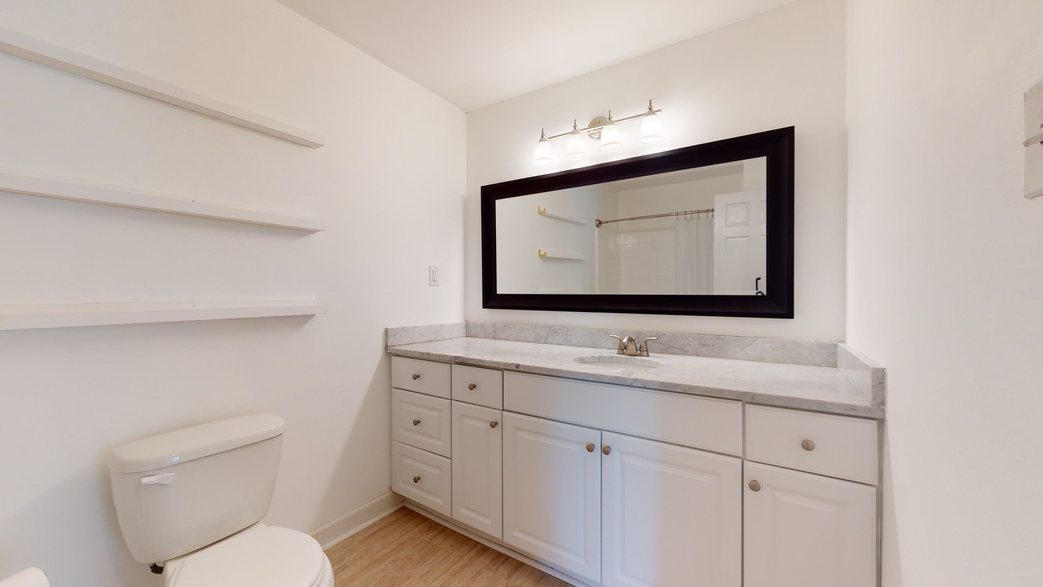 6305 Barrington Village Ln, Raleigh, NC 27610, USA Photo 39