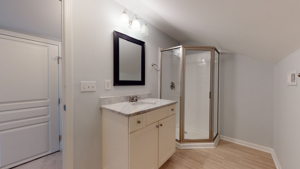 6305 Barrington Village Ln, Raleigh, NC 27610, USA Photo 49