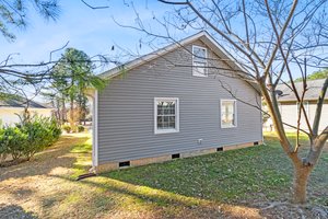 6305 Barrington Village Ln, Raleigh, NC 27610, USA Photo 8