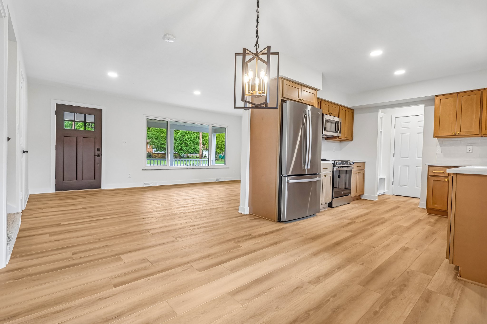 Meadowbrook Dr-S0107-006.jpg