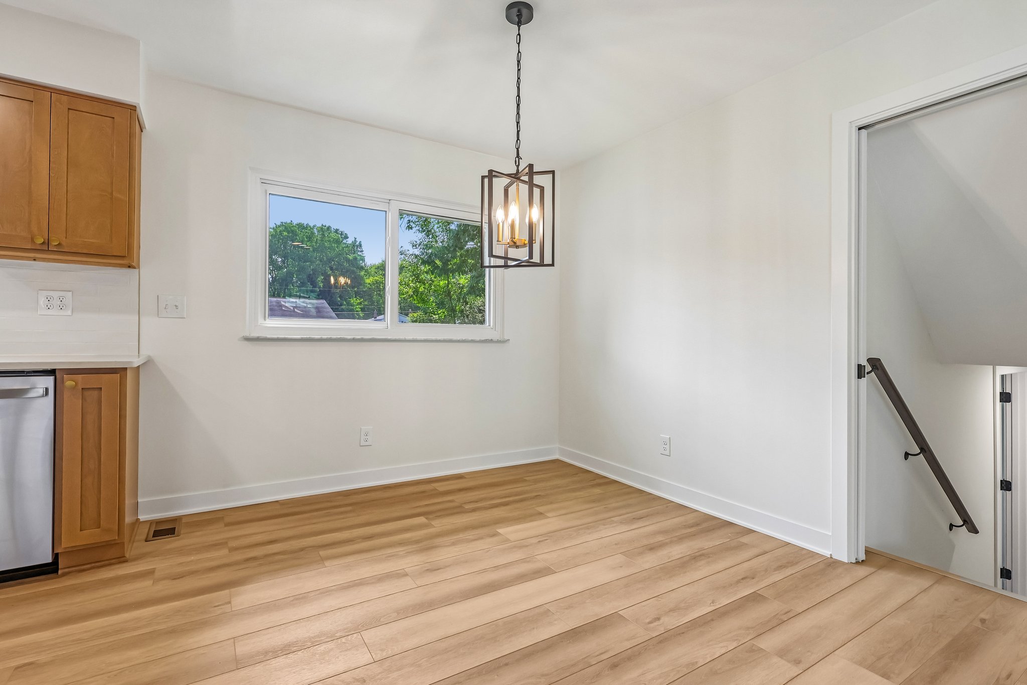 Meadowbrook Dr-S0107-008.jpg