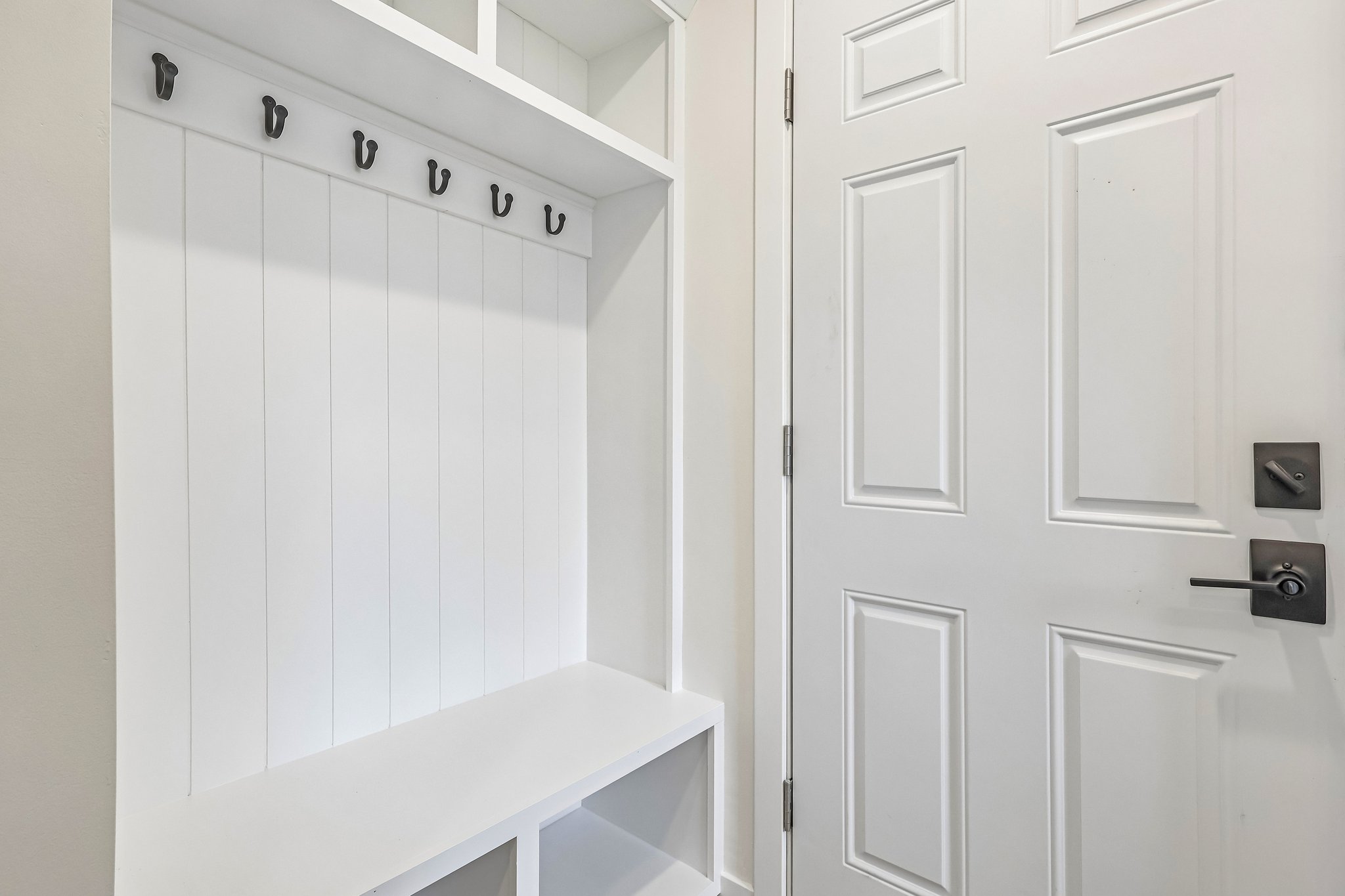 Meadowbrook Dr-S0107-014.jpg