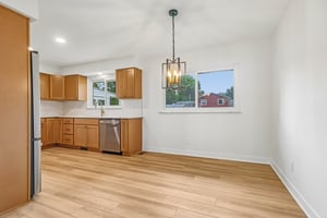 Meadowbrook Dr-S0107-007.jpg