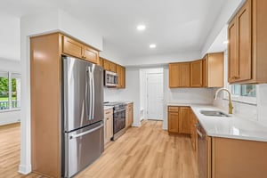 Meadowbrook Dr-S0107-009.jpg