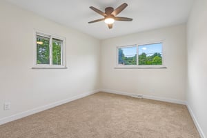 Meadowbrook Dr-S0107-020.jpg