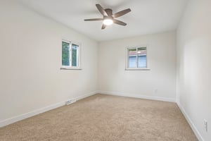 Meadowbrook Dr-S0107-023.jpg