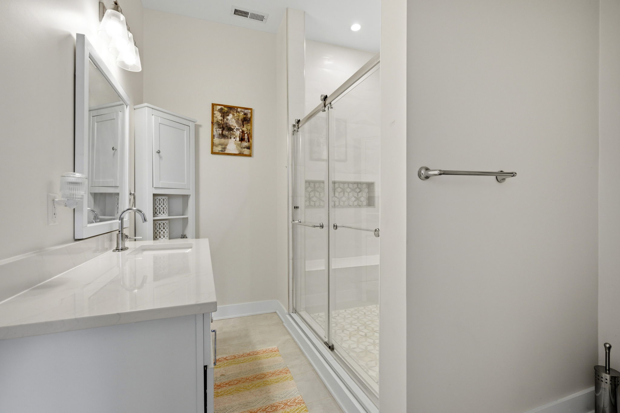  Photo 65