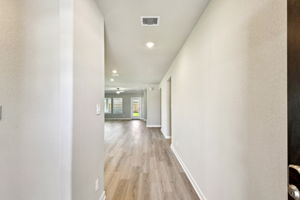 Houston - Wall Street Village - 6306 Brahman Ct, Richmond, TX 77469 - 004