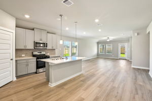 Houston - Wall Street Village - 6306 Brahman Ct, Richmond, TX 77469 - 011