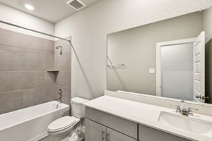 Houston - Wall Street Village - 6306 Brahman Ct, Richmond, TX 77469 - 022