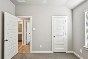 Houston - Wall Street Village - 6306 Brahman Ct, Richmond, TX 77469 - 028