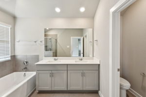 Houston - Wall Street Village - 6306 Brahman Ct, Richmond, TX 77469 - 035