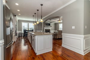 Kitchen/Breakfast Area/Living Room