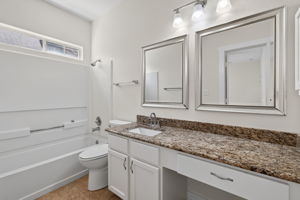  Photo 23