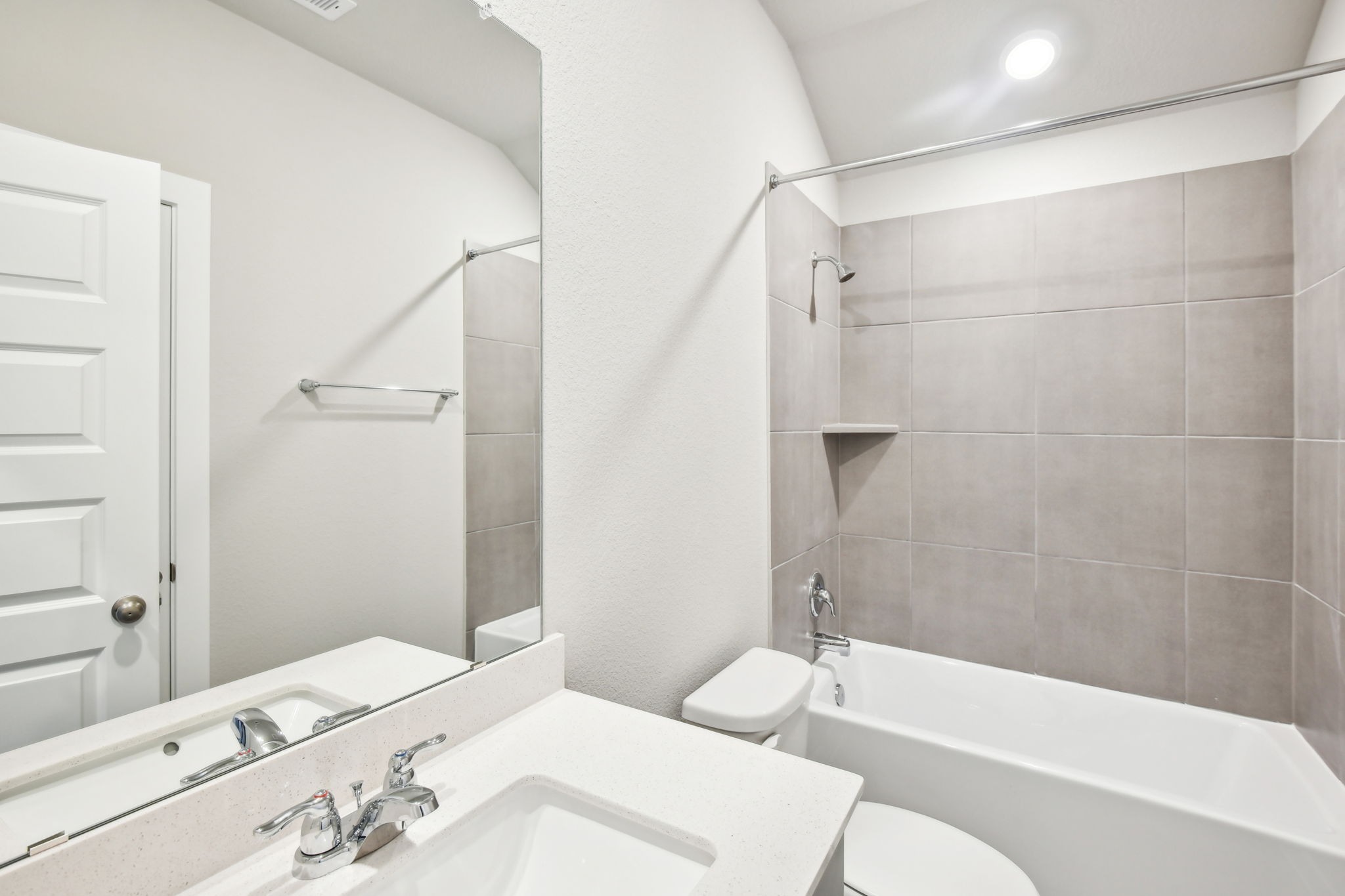 Houston - Wall Street Village - 6307 Brahman Ct, Richmond, TX 77469 - 028