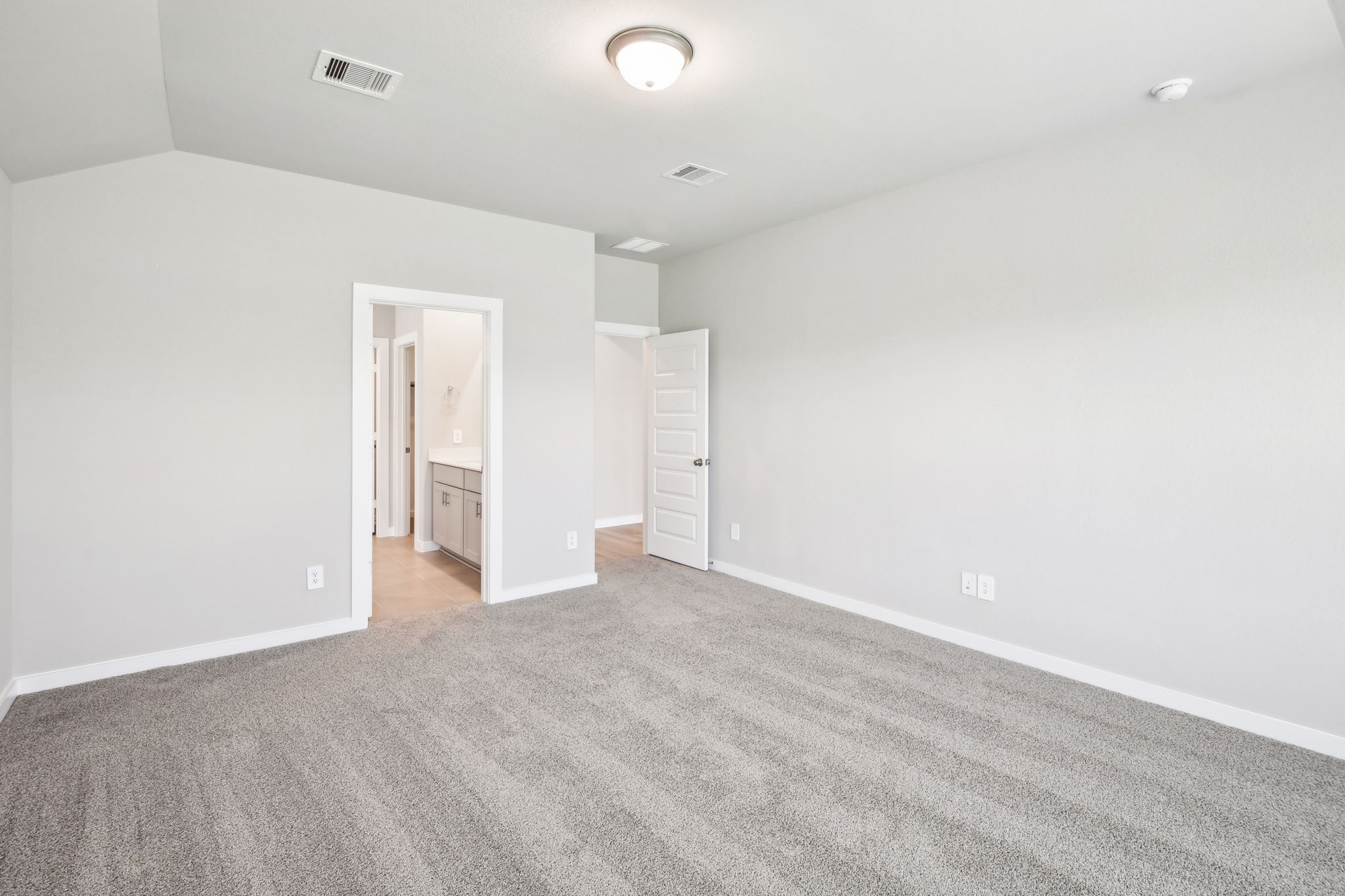 Houston - Wall Street Village - 6307 Brahman Ct, Richmond, TX 77469 - 037