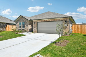 Houston - Wall Street Village - 6307 Brahman Ct, Richmond, TX 77469 - 003
