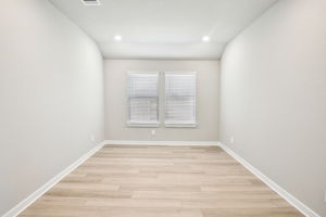 Houston - Wall Street Village - 6307 Brahman Ct, Richmond, TX 77469 - 020