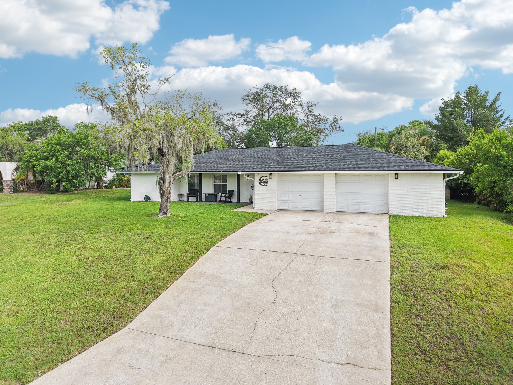 Conniewood Square-S2407-044.jpg