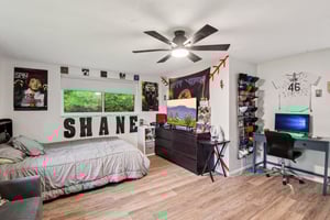 Conniewood Square-S2407-028.jpg
