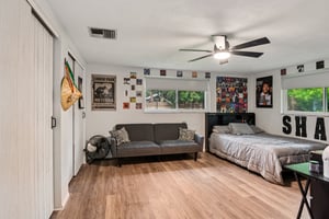 Conniewood Square-S2407-029.jpg