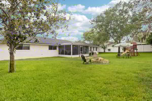 Conniewood Square-S2407-040.jpg