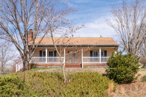  Photo 0