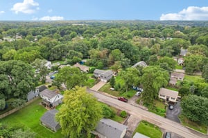 Hilly Way-S1809-044.jpg