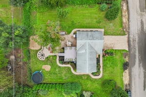 Hilly Way-S1809-050.jpg