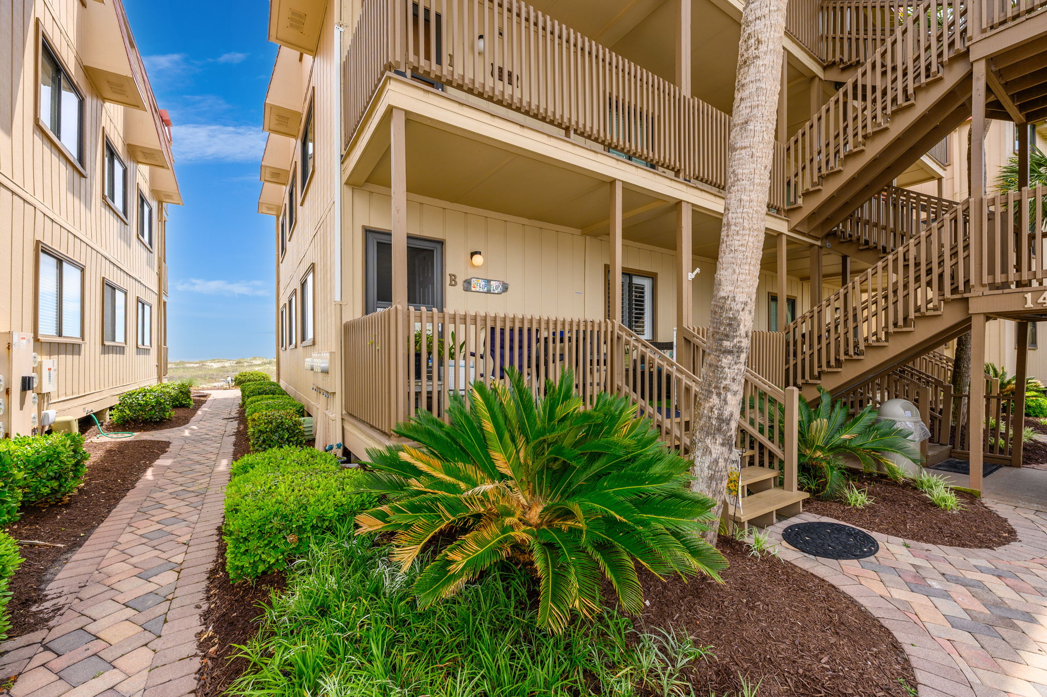 6309 N Ocean Blvd #14b, North Myrtle Beach, SC 29582, USA Photo 42