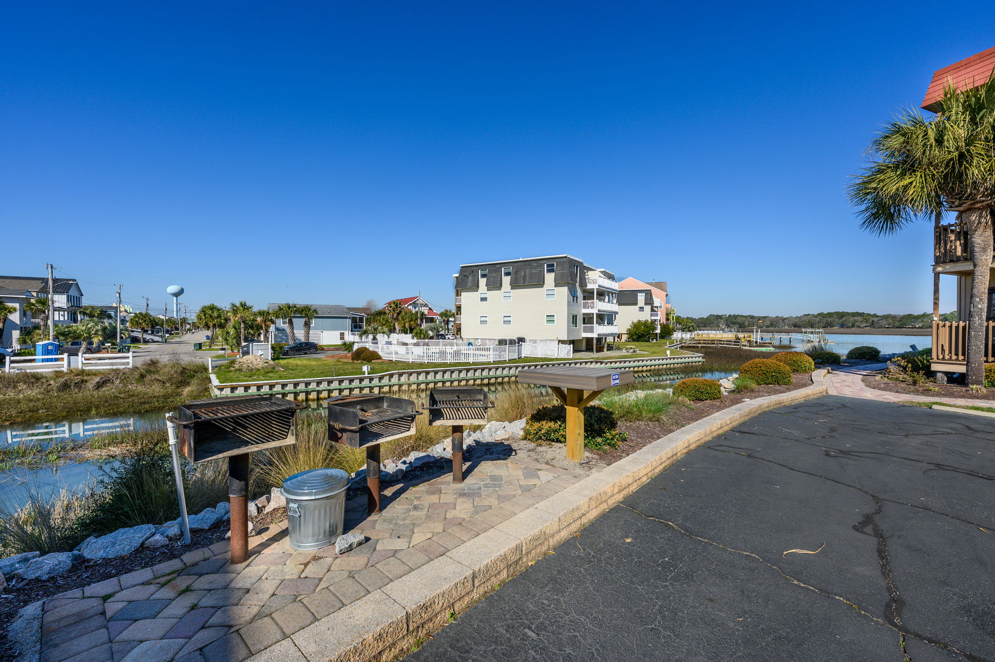 6309 N Ocean Blvd #3b, North Myrtle Beach, SC 29582, USA Photo 5