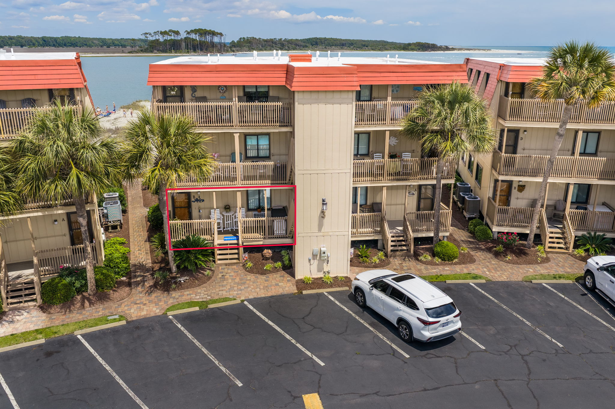 6309 N Ocean Blvd #3b, North Myrtle Beach, SC 29582, USA Photo 10
