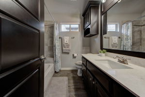  Photo 46