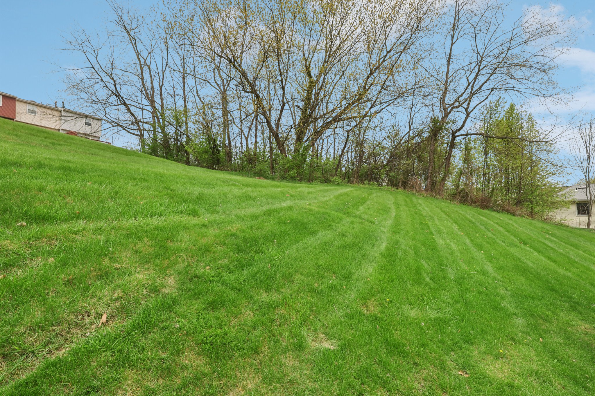 Springhouse Pl-S1404-045.jpg