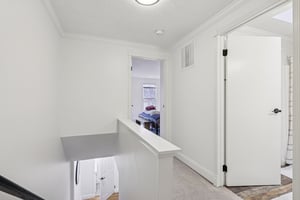 Springhouse Pl-S1404-020.jpg