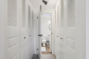 Springhouse Pl-S1404-025.jpg