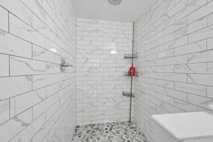 Coral Dr-S0110-034.jpg