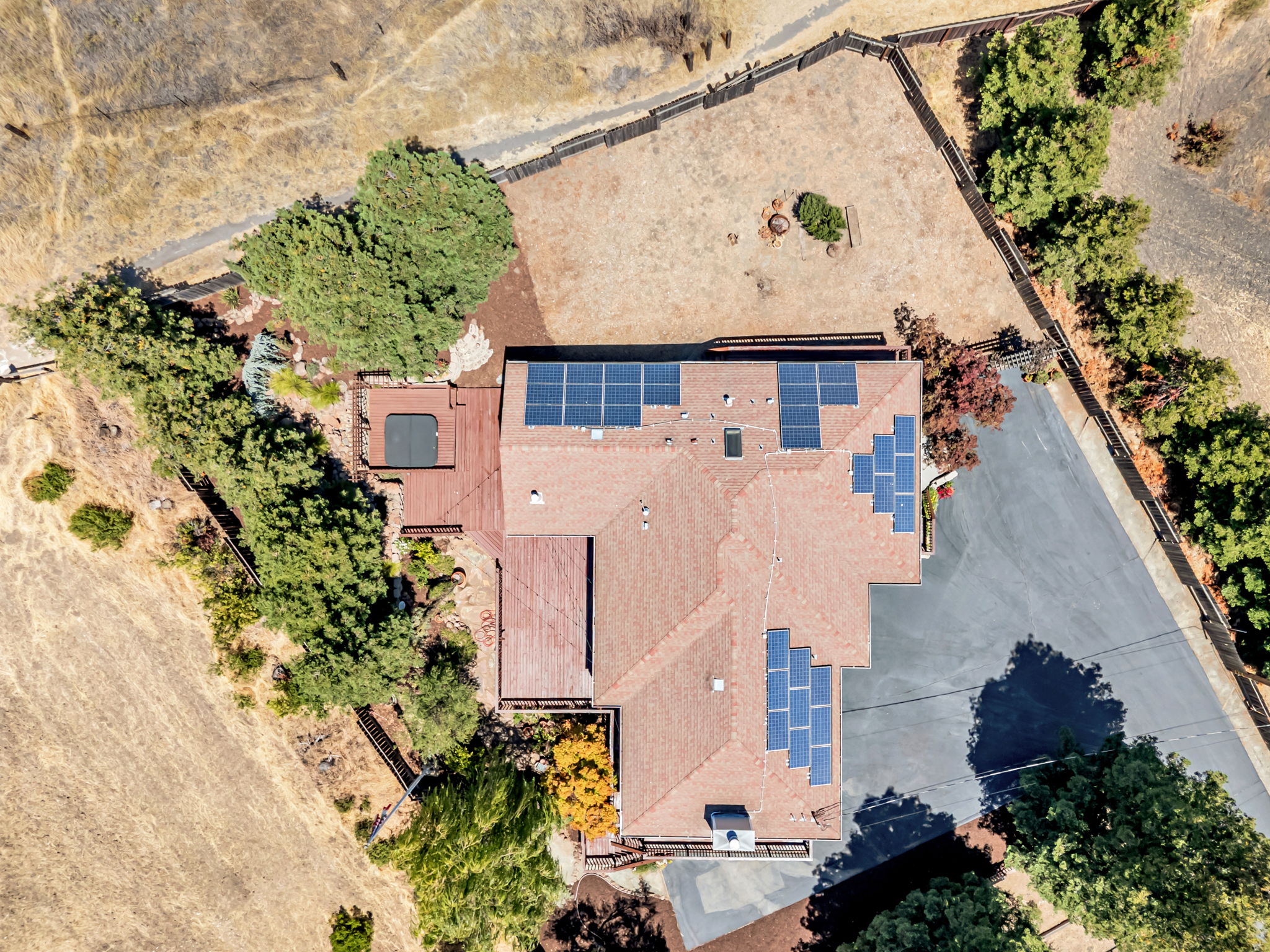 012_AERIALS_631 La Vista Rd