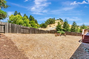 050_631 La Vista Rd