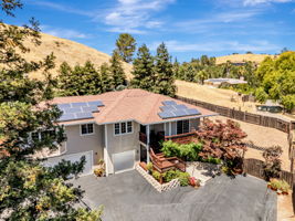 002_AERIALS_631 La Vista Rd
