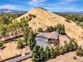 016_AERIALS_631 La Vista Rd