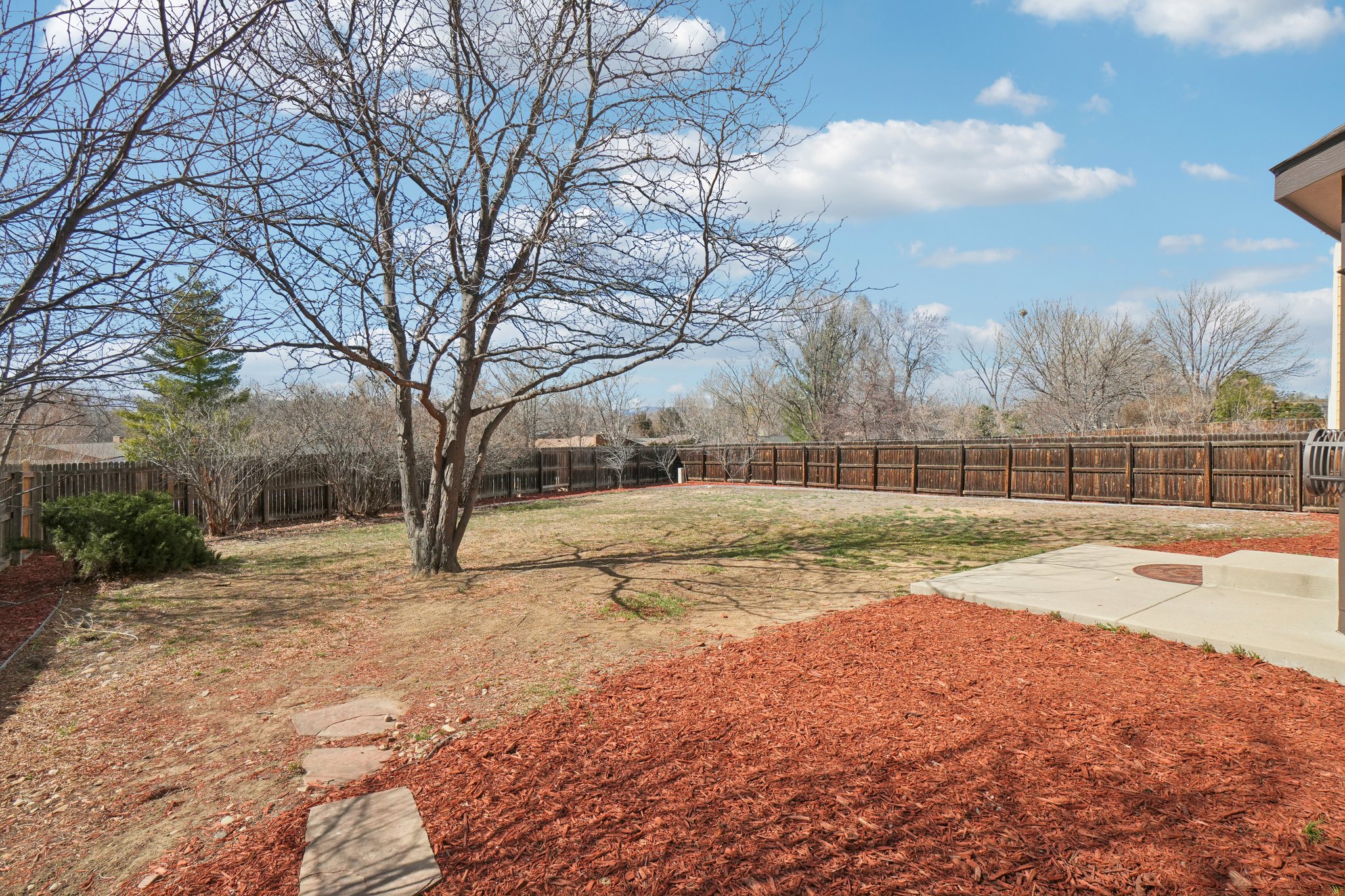 Rider Ridge Rd-S1003-030.jpg