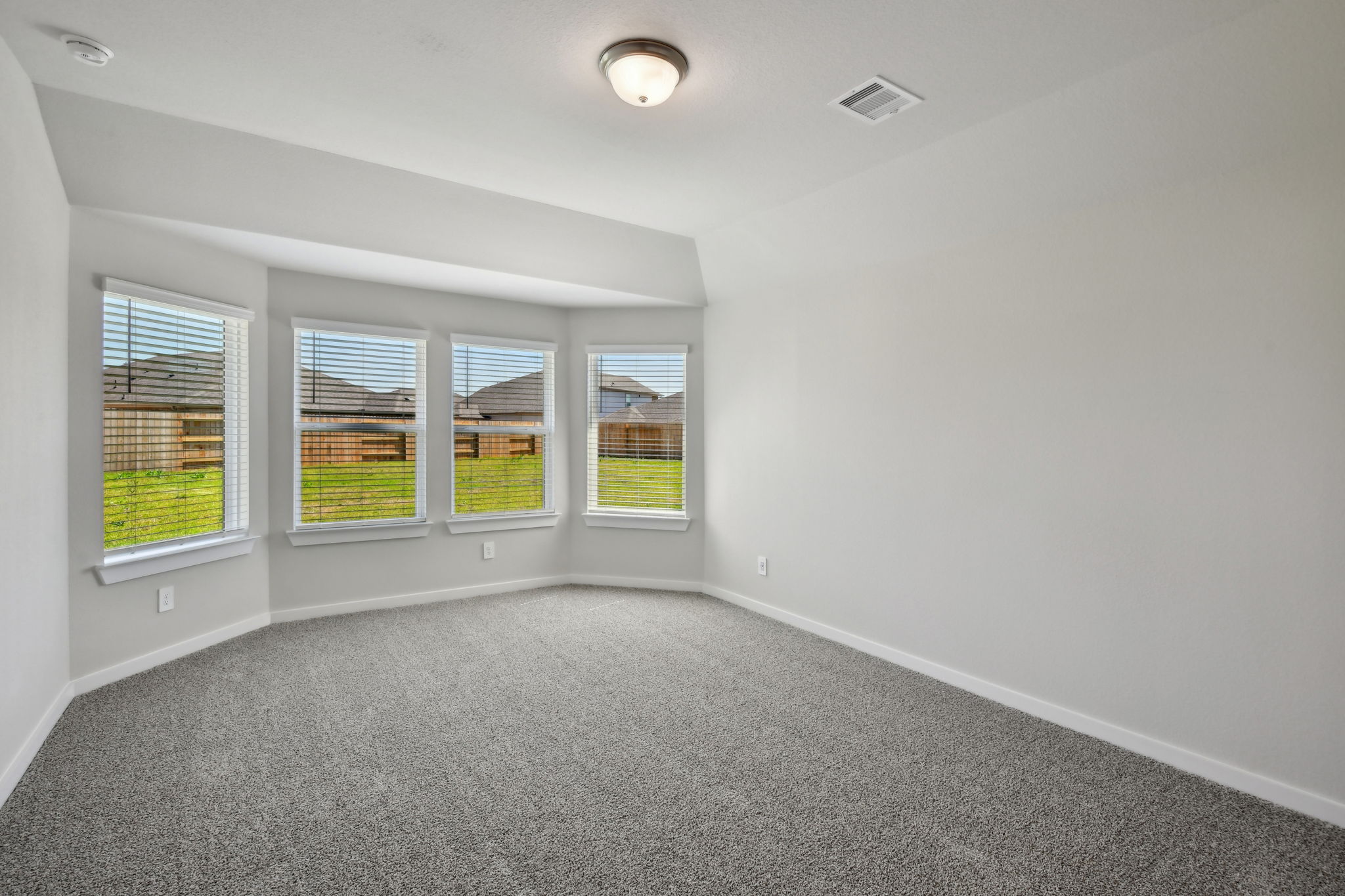 Houston - Wall Street Village - 6310 Brahman Ct, Richmond, TX 77469 - 024